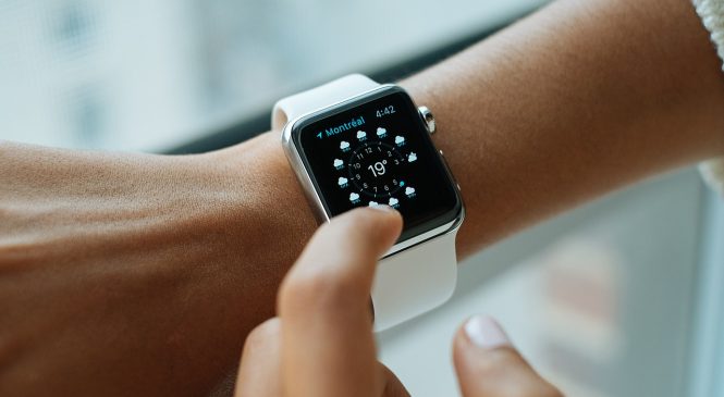 Apple launches new smart watch for tech savy